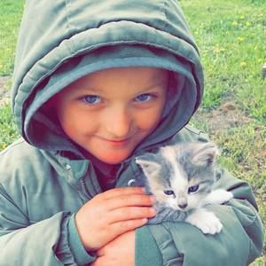 Meet your Posher, Randi